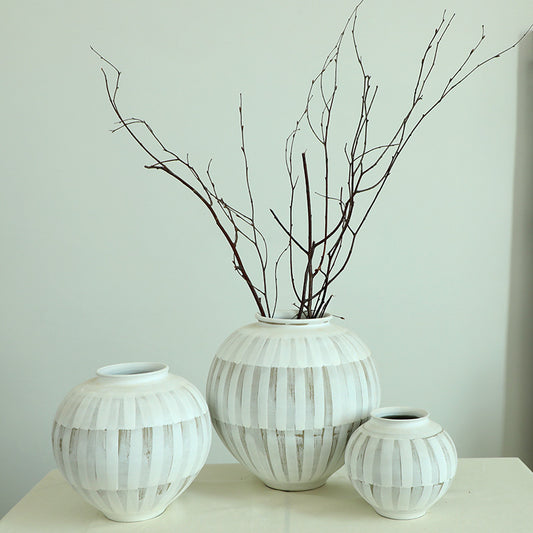 Gohobi Wabi-Sabi White Coarse Pottery Vase