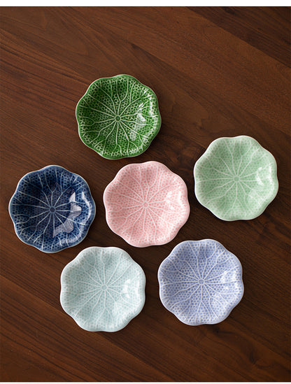 Gohobi Traditional Japanese Glazed Fruit Nuts Small Plate - Hibiscus 004