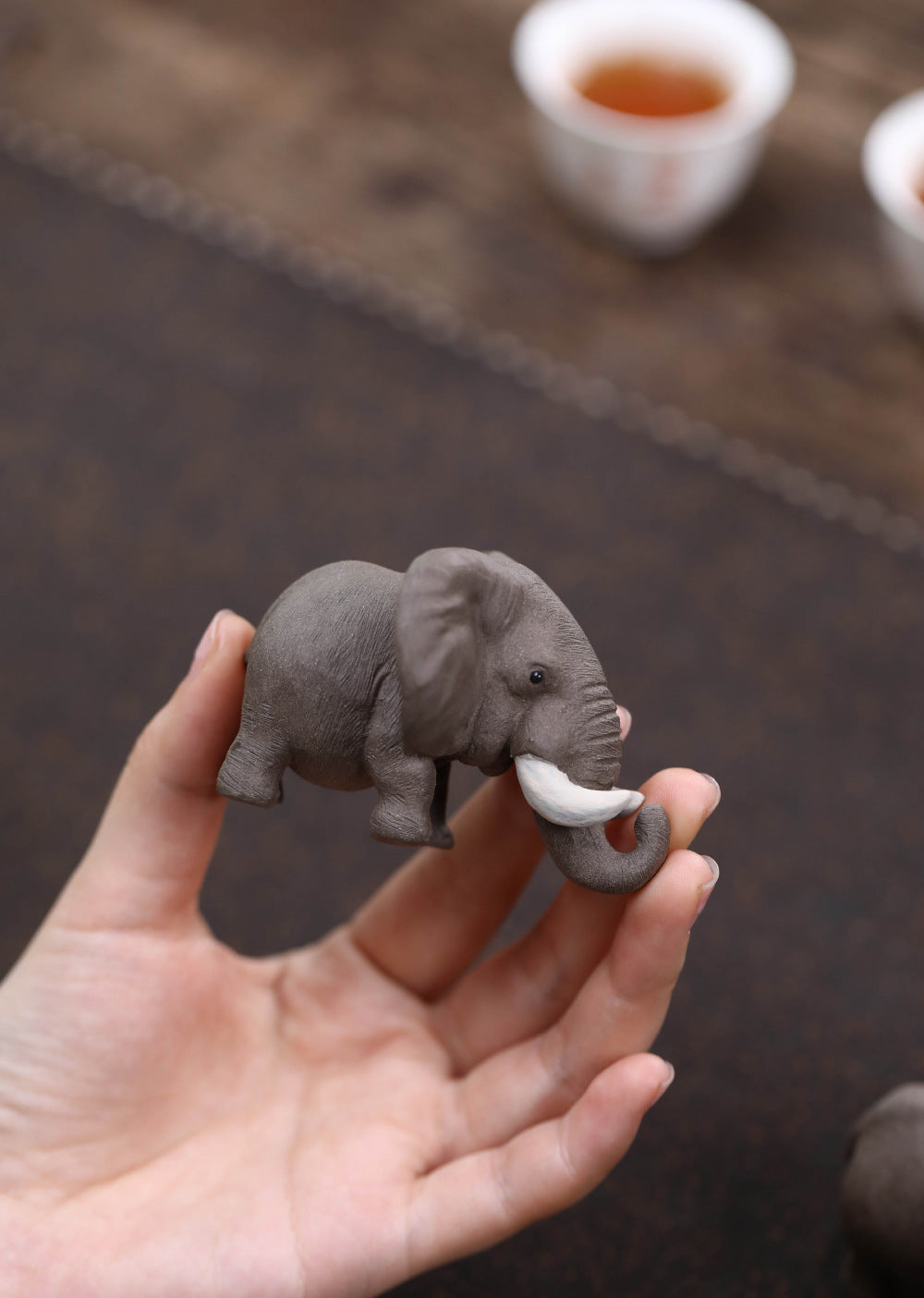 Gohobi Yixing Purple Clay Elephant Tea Pet – Handmade Lucky Tea Table Ornament