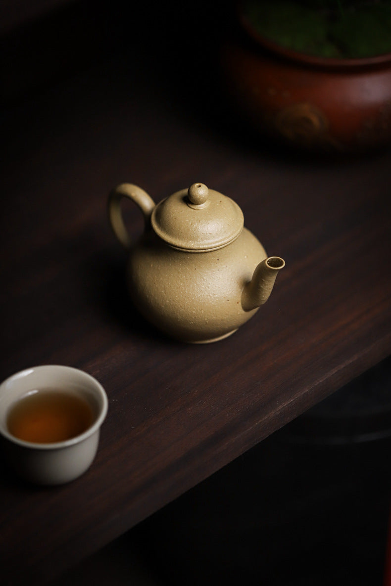 [Chingshui Tang 青水堂] Handmade Yixing Green Zisha Clay Si Ting Teapot – 130ml Original Ore Clay Gongfu Teapot with Built-in Filter