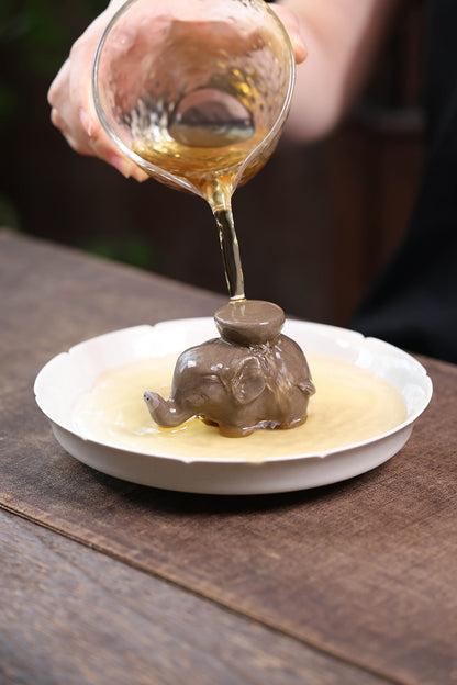 Gohobi Yixing Purple Clay Elephant Lid Holder – Handmade Teapot Lid Rest