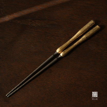 [賦山敘 x Gohobi] Handcrafted Extended Brass Charcoal Tongs – Heat-Resistant with Gilded Design, Tea Stove Accessory