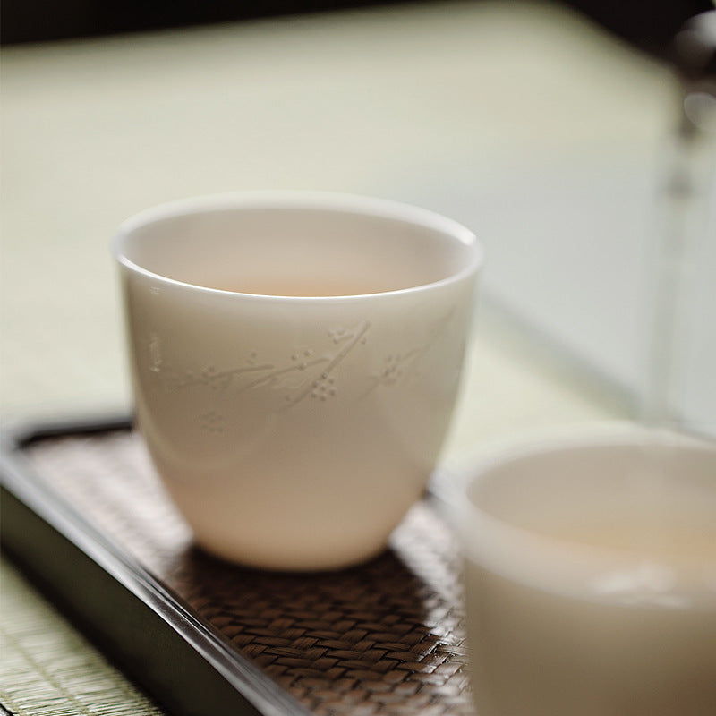 Gohobi Handmade White Porcelain Hand-embossed Ceramic Tea Cup