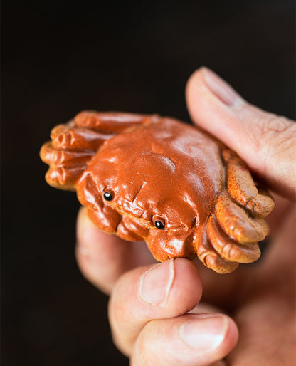 Gohobi Handmade Ceramic YiXing Clay Crab Ornament Tea pet