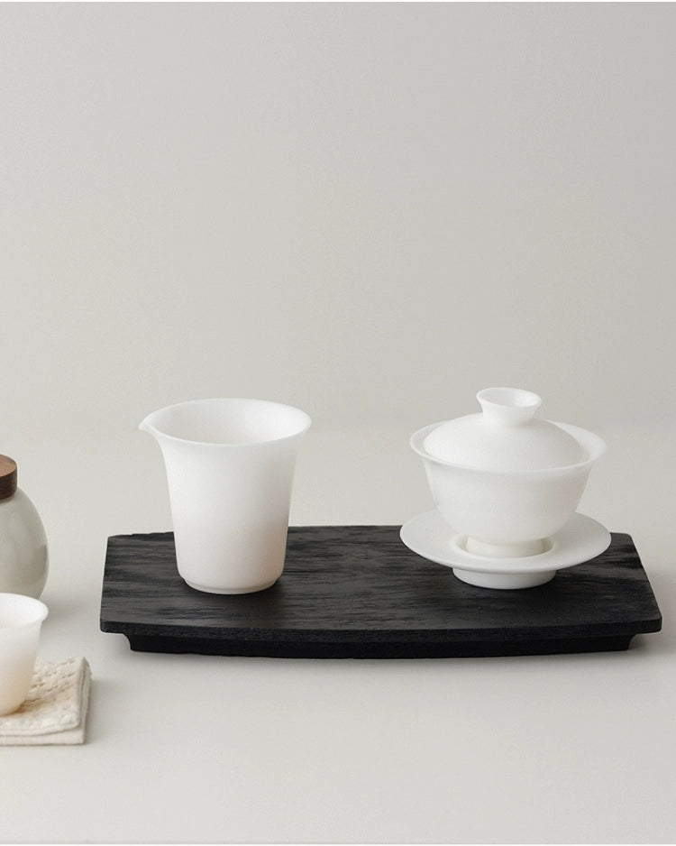 Plateau noir en bois carbonisé de style japonais Gohobi Wabi-Sabi 003