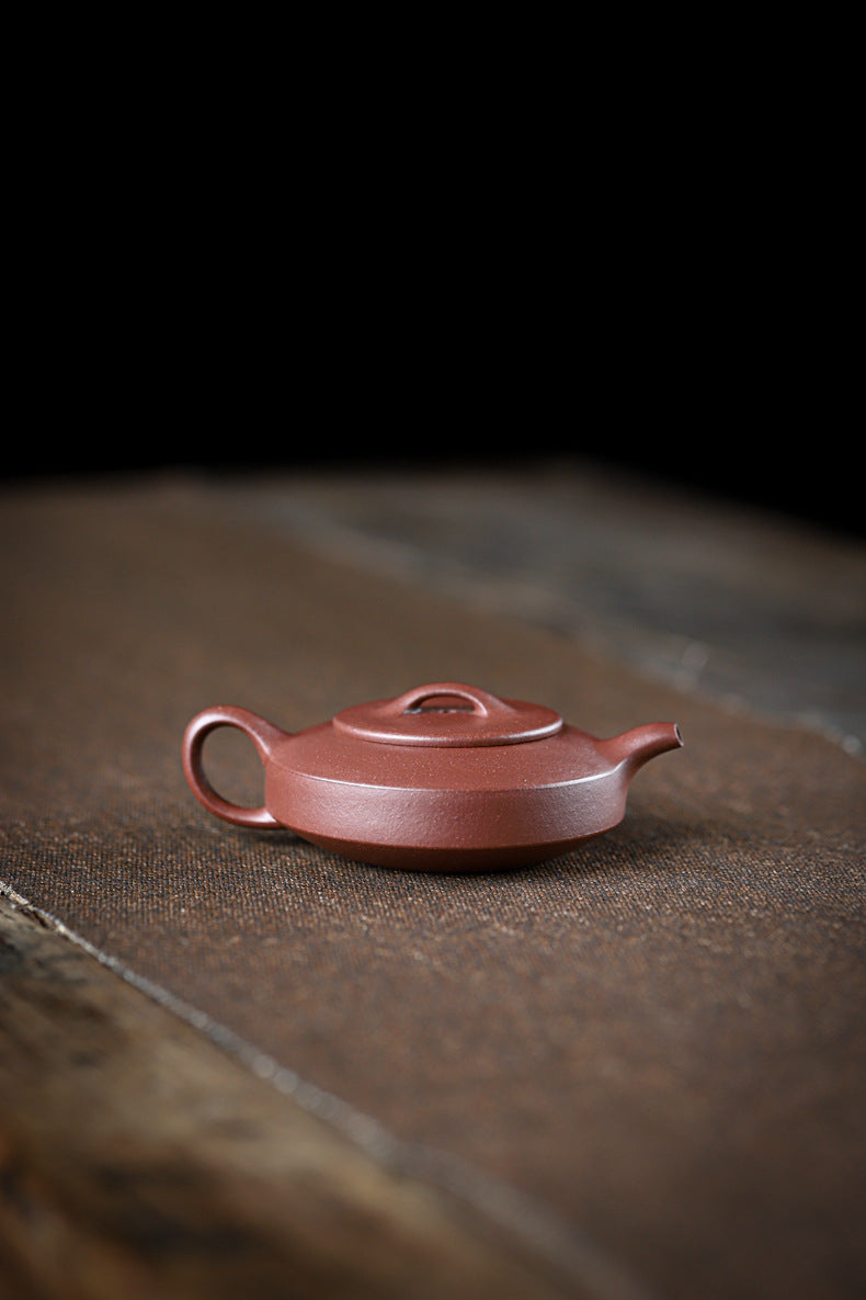 [Chingshui Tang 青水堂] Handmade Yixing Zisha Sandy Purple Clay Teapot – 90ml Handmade Original Ore Jiangpo Clay Bowl-Shaped Thin Body Teapot with Built-in Filter, Small Gongfu Teaware