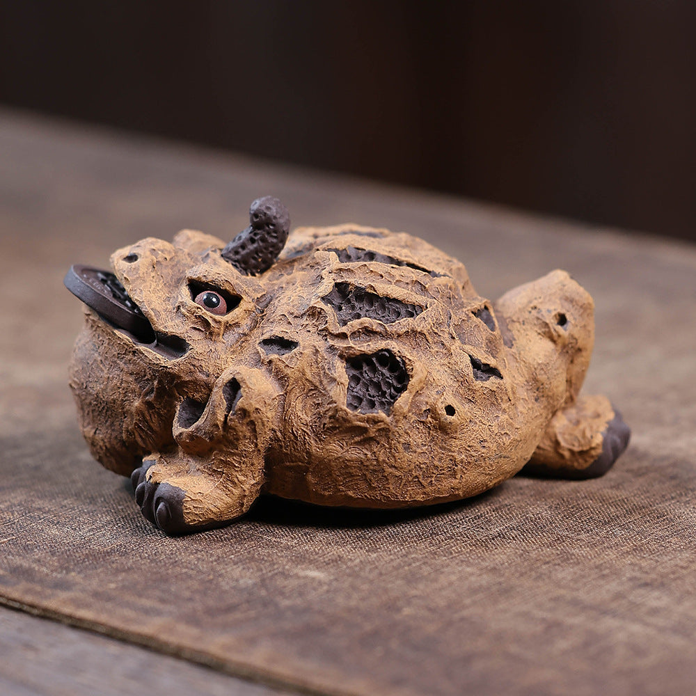 Gohobi Yixing Purple Clay Three-Legged Golden Toad Tea Pet – Handmade Lucky Ornament