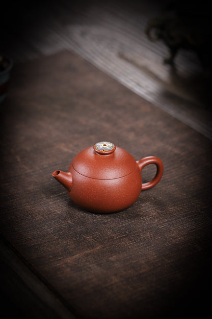[Chingshui Tang 青水堂] Handmade Yixing Zisha Sandy Purple Clay Teapot – 90ml Handmade Original Ore Jiangpo Clay Bowl-Shaped Teapot, Thin Body with Built-in Filter, Gongfu Small Teaware