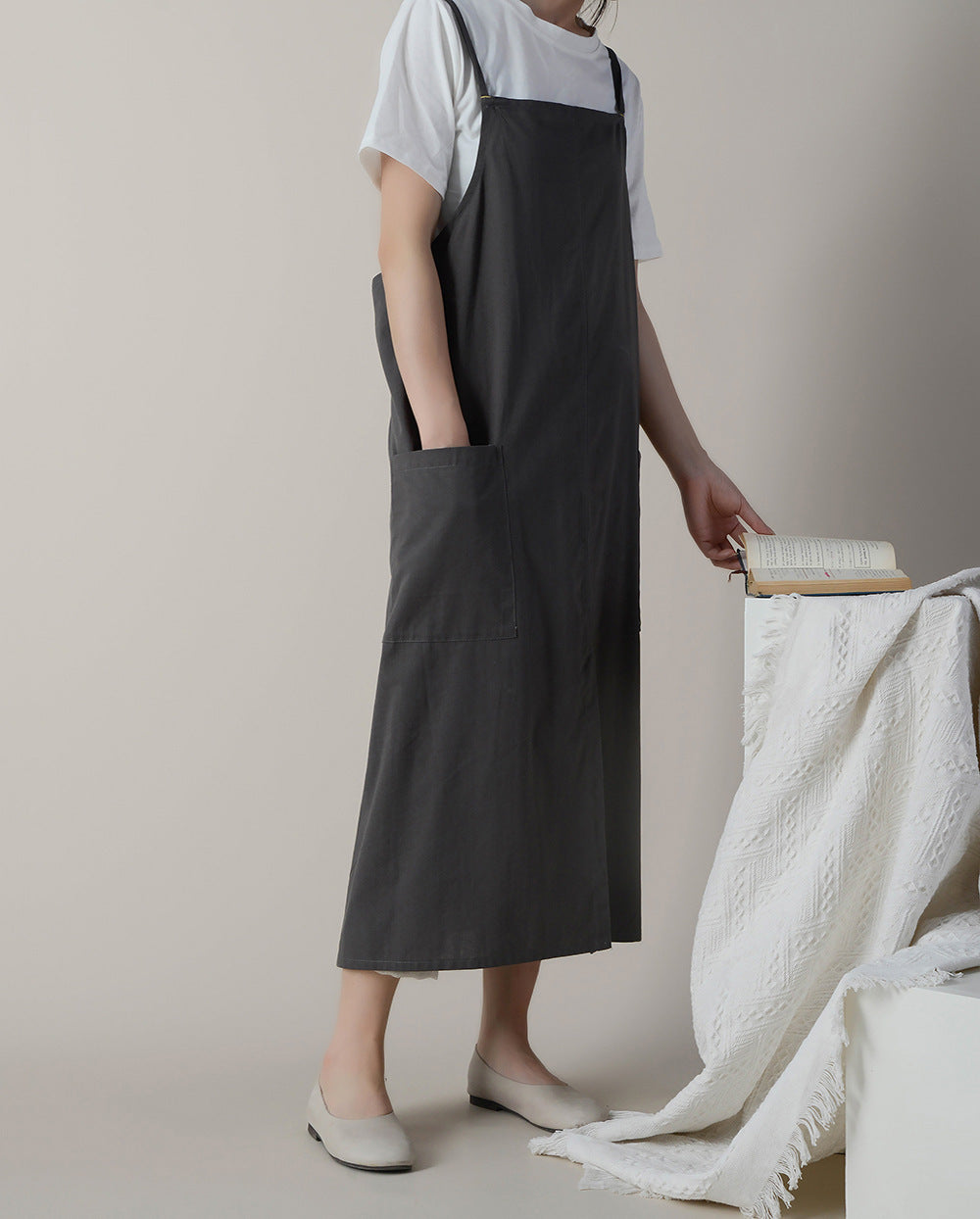 Gohobi Korean Cotton-Linen Adjustable Apron