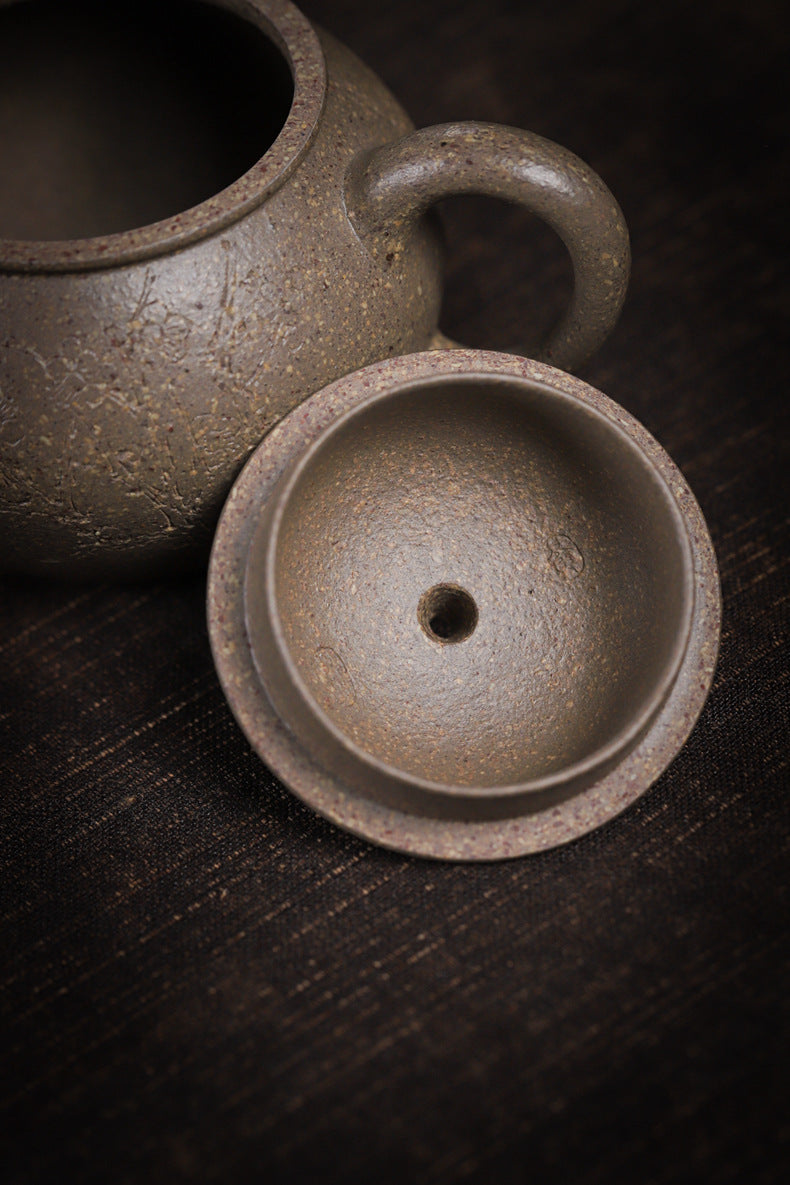 [Chingshui Tang 青水堂] Handmade Yixing Zisha Sandy Purple Clay Teapot – 130ml Handmade Original Ore Qing Jiangpo Clay Bala Shui Ping Teapot, Small Gongfu Purple Clay Teaware with Built-in Filter