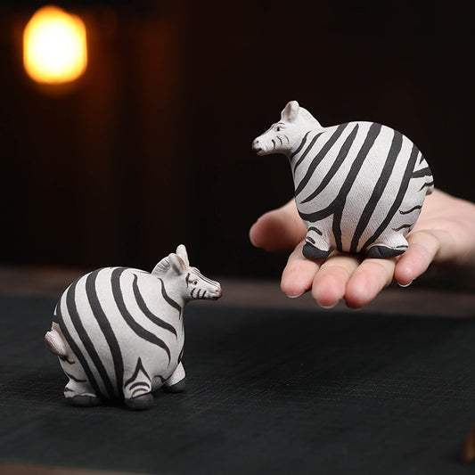 Gohobi Handmade Ceramic YiXing Clay Zebra Ornament Tea pet