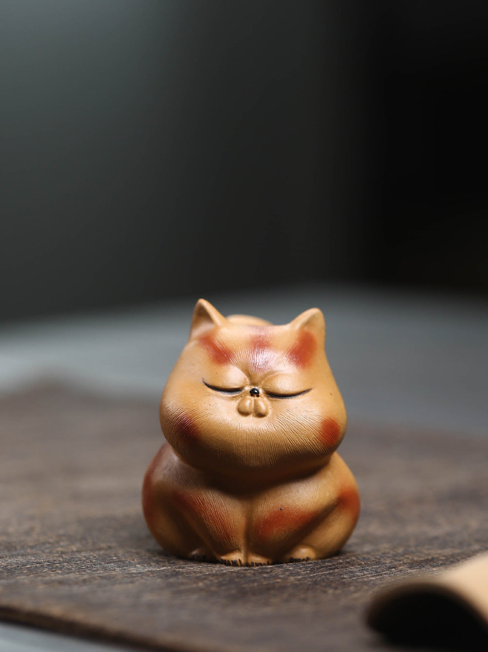 Gohobi Lucky Cat Ornament Yixing Clay Tea Pet