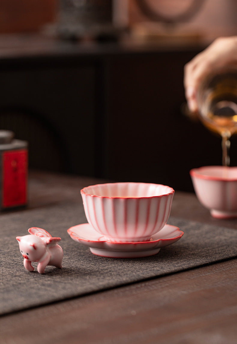 Gohobi Flying Pig Ceramic Teacup (tea coaster is sold separately)