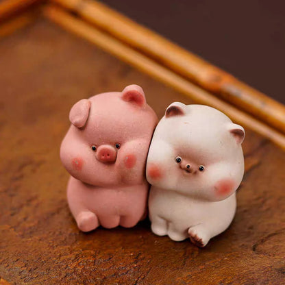 Gohobi Pig and Dog Tea Pet Figurines