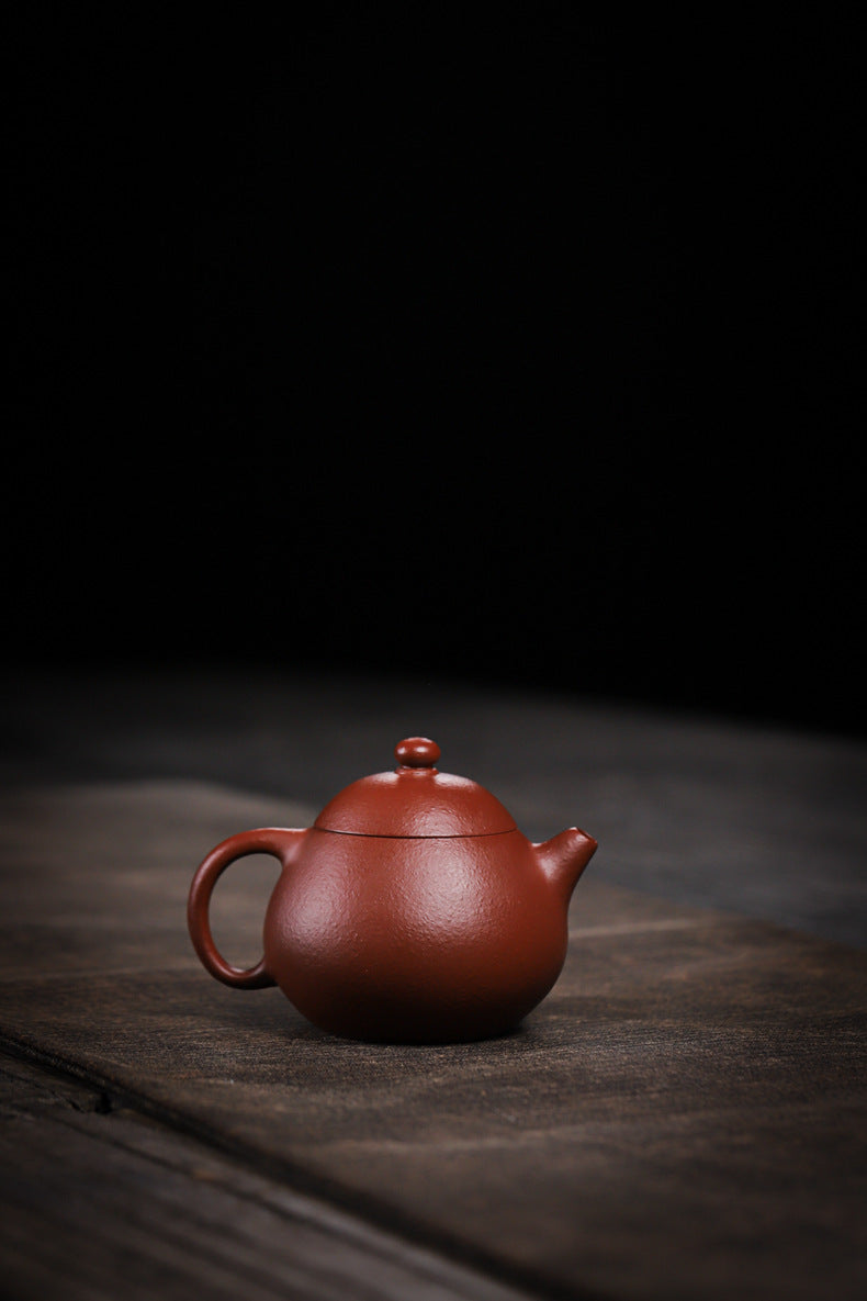 [Chingshui Tang 青水堂] Handmade Yixing Red Zisha Clay Teapot – 150ml Handmade Original Ore Raw Zhuni Clay Wen Dan Style Teapot with Built-in Filter, Small Gongfu Purple Clay Teaware