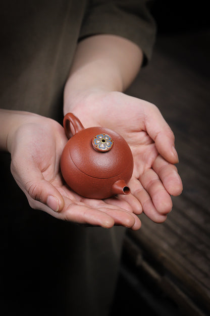 [Chingshui Tang 青水堂] Handmade Yixing Zisha Sandy Purple Clay Teapot – 90ml Handmade Original Ore Jiangpo Clay Bowl-Shaped Teapot, Thin Body with Built-in Filter, Gongfu Small Teaware