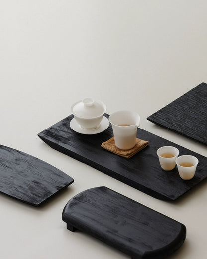 Plateau noir en bois carbonisé de style japonais Gohobi Wabi-Sabi 003