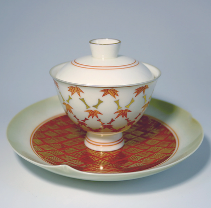 [清和堂 x Gohobi Gallery] Hand-painted Golden Waves Tea Coffee Saucer Plate