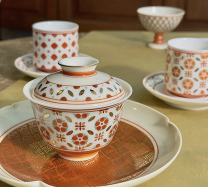 [清和堂 x Gohobi Gallery] Hand-painted Golden Waves Tea Coffee Saucer Plate