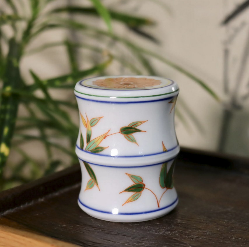 [清和堂 x Gohobi Gallery] Hand-painted Bamboo Leaf Pattern Lid Rest