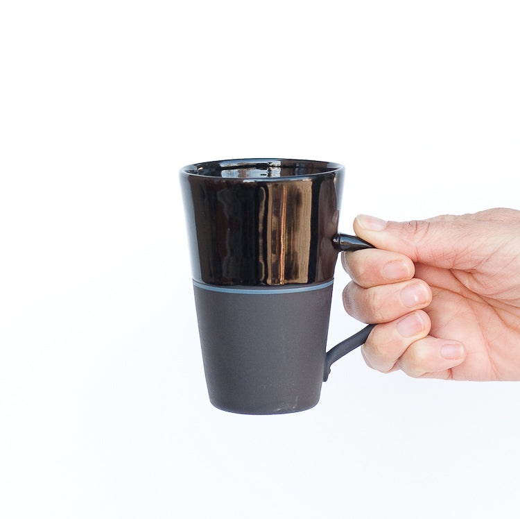 [Sue Ure x Gohobi] Black porcelain Tall mug