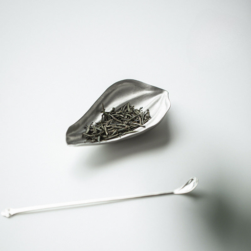 Gohobi Handmade Zen Tea Scoop with Lotus Chaze