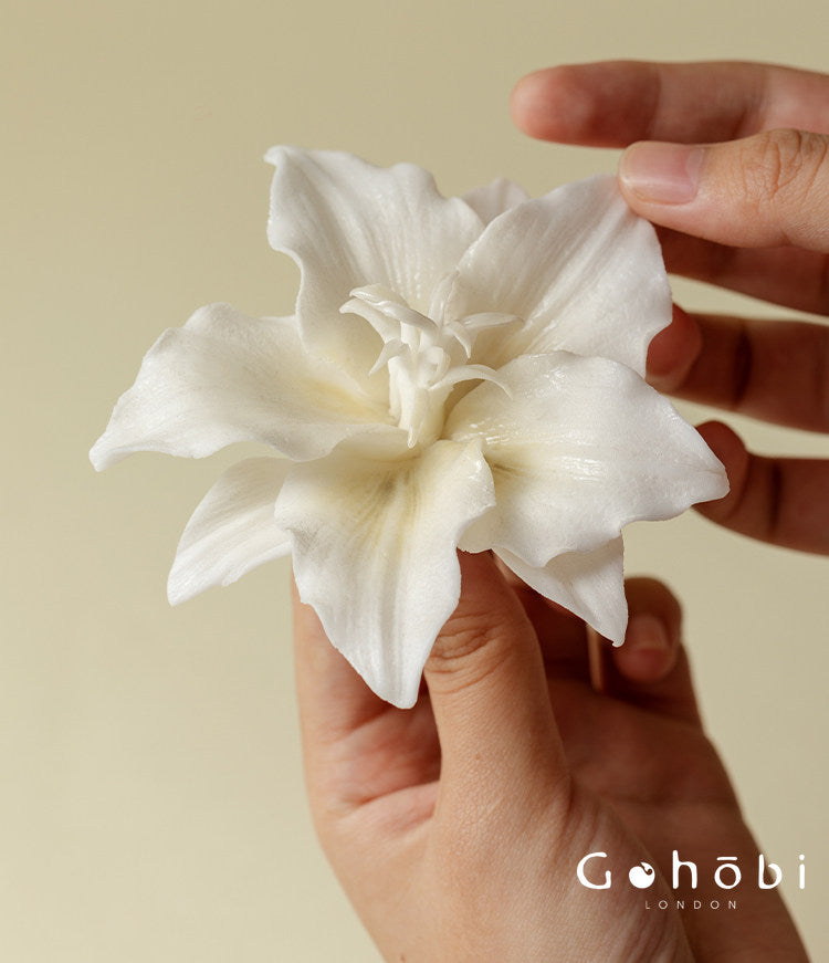 Gohobi Handmade Floral Incense Holder 003 - Blue and White Lilly