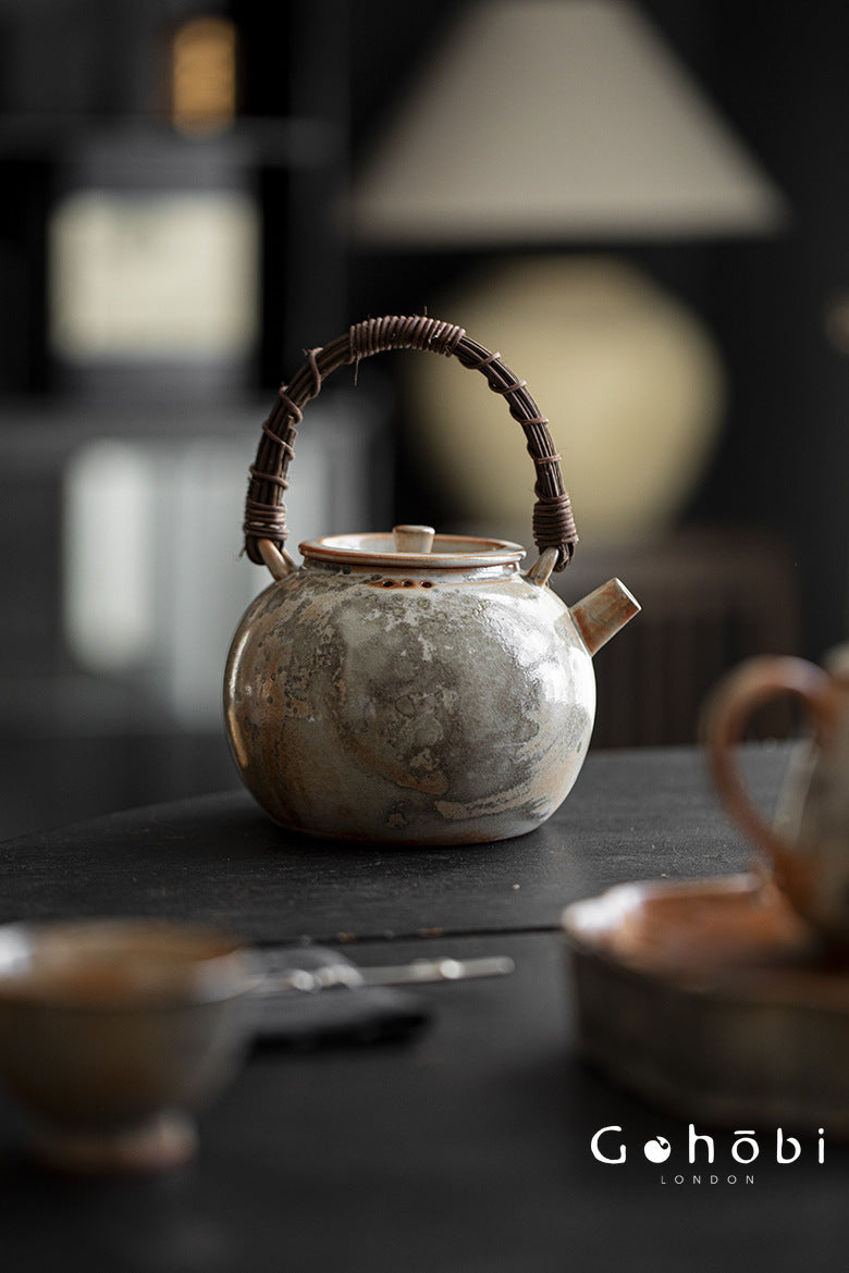 Gohobi Shino Kiln-Transformed Rattan Beam Teapot – Large Household Brewing Kettle