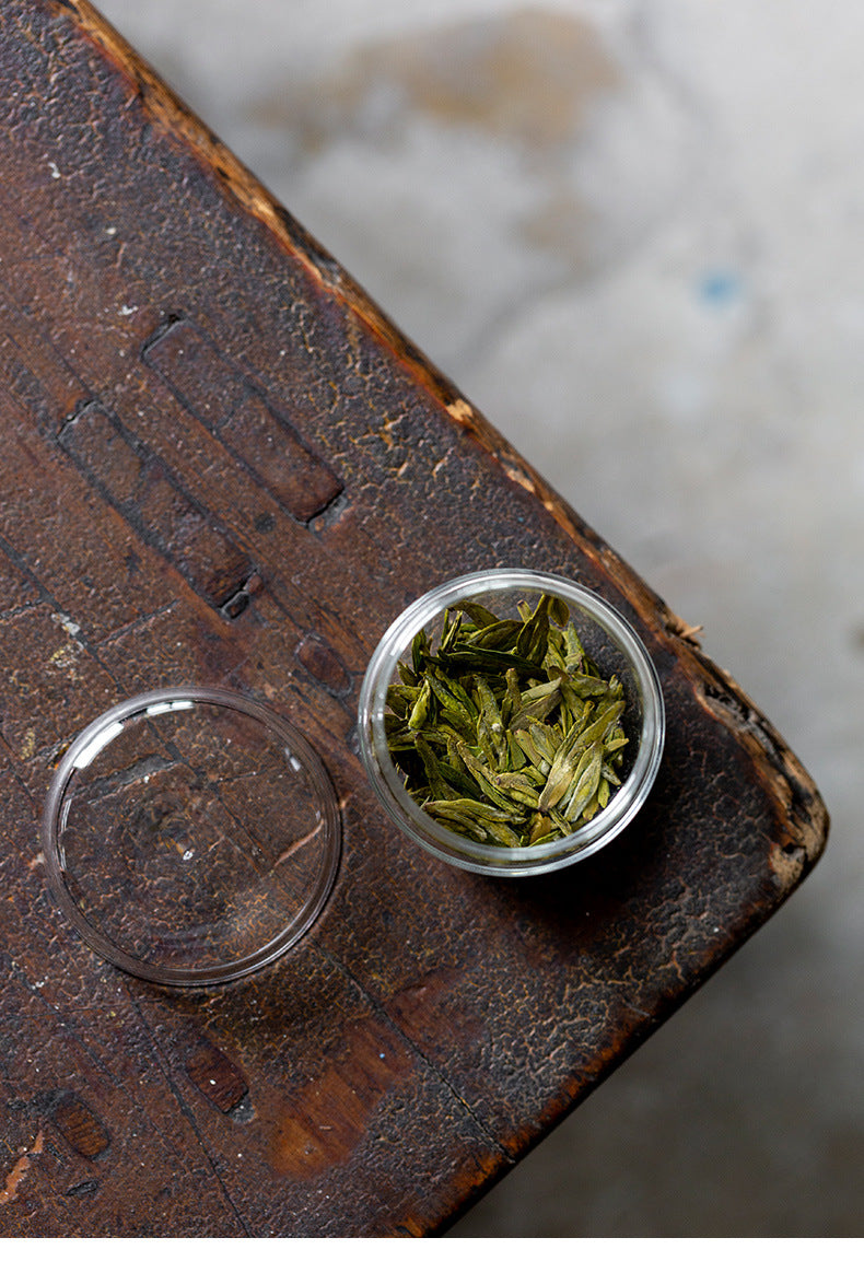 Gohobi Japanese-Style Mini Glass Tea Storage Jar