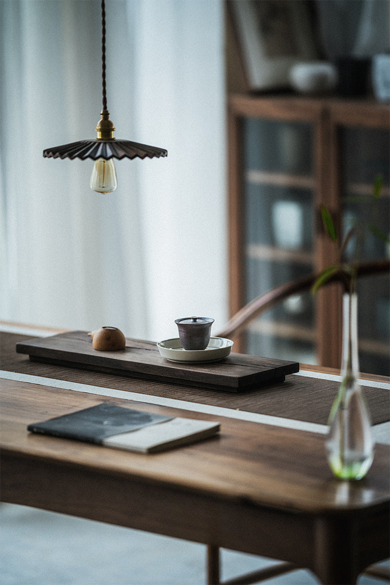 Plateau de service en bois de santal noir de style japonais Gohobi Wabi-Sabi 011