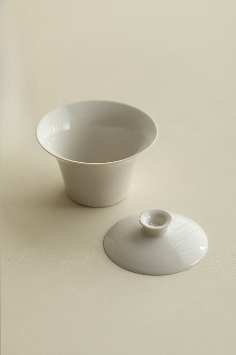 Gohobi Plant Ash Glaze Horseshoe Gaiwan – Thin Porcelain Gongfu Tea Brewing Bowl