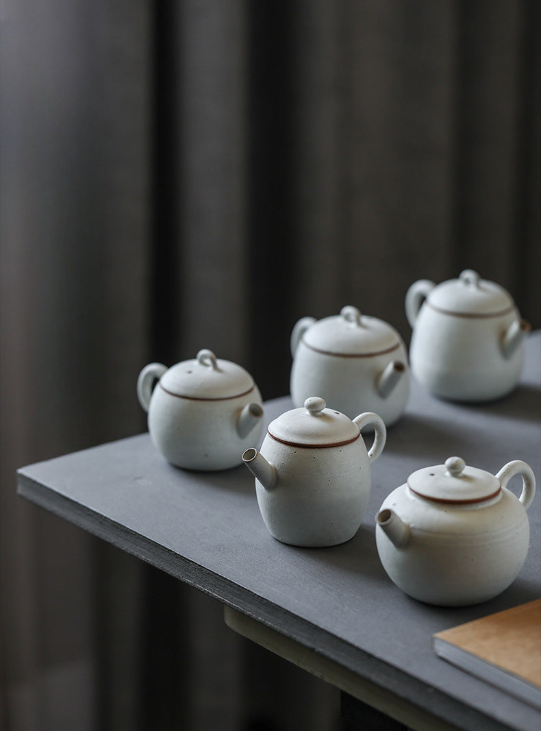 Gohobi Handmade Pulverised Kohiki White Teapots