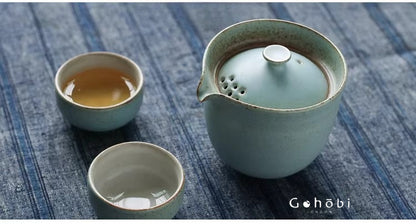Gohobi Jingdezhen Ceramic Travel Gongfu Tea Set – One Pot Two Cups Portable Teapot Teacup Set