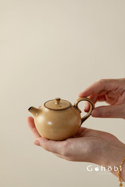 Gohobi Gallery Collection – Portable Gongfu Travel Tea Set with Leather Case