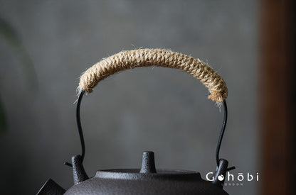 Gohobi Ceramic Tea Kettle – Handmade Household Pottery Teapot (900ml)