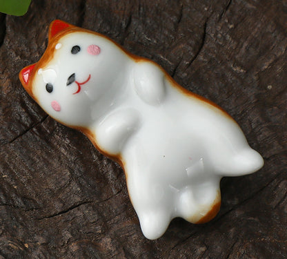 Gohobi Ceramic Lying Dog Chopstick Rest