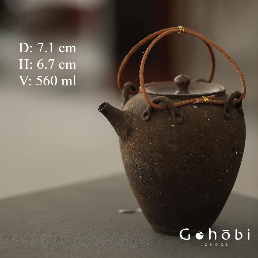Gohobi Heat-Resistant Old Rock Mud Boiling Teapot – Coarse Pottery Beam-Lifted Stove Kettle (560ml)