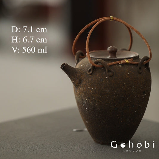 Gohobi Heat-Resistant Old Rock Mud Boiling Teapot – Coarse Pottery Beam-Lifted Stove Kettle (560ml)