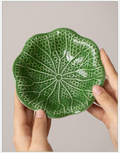 Gohobi Traditional Japanese Glazed Fruit Nuts Small Plate - Hibiscus 004