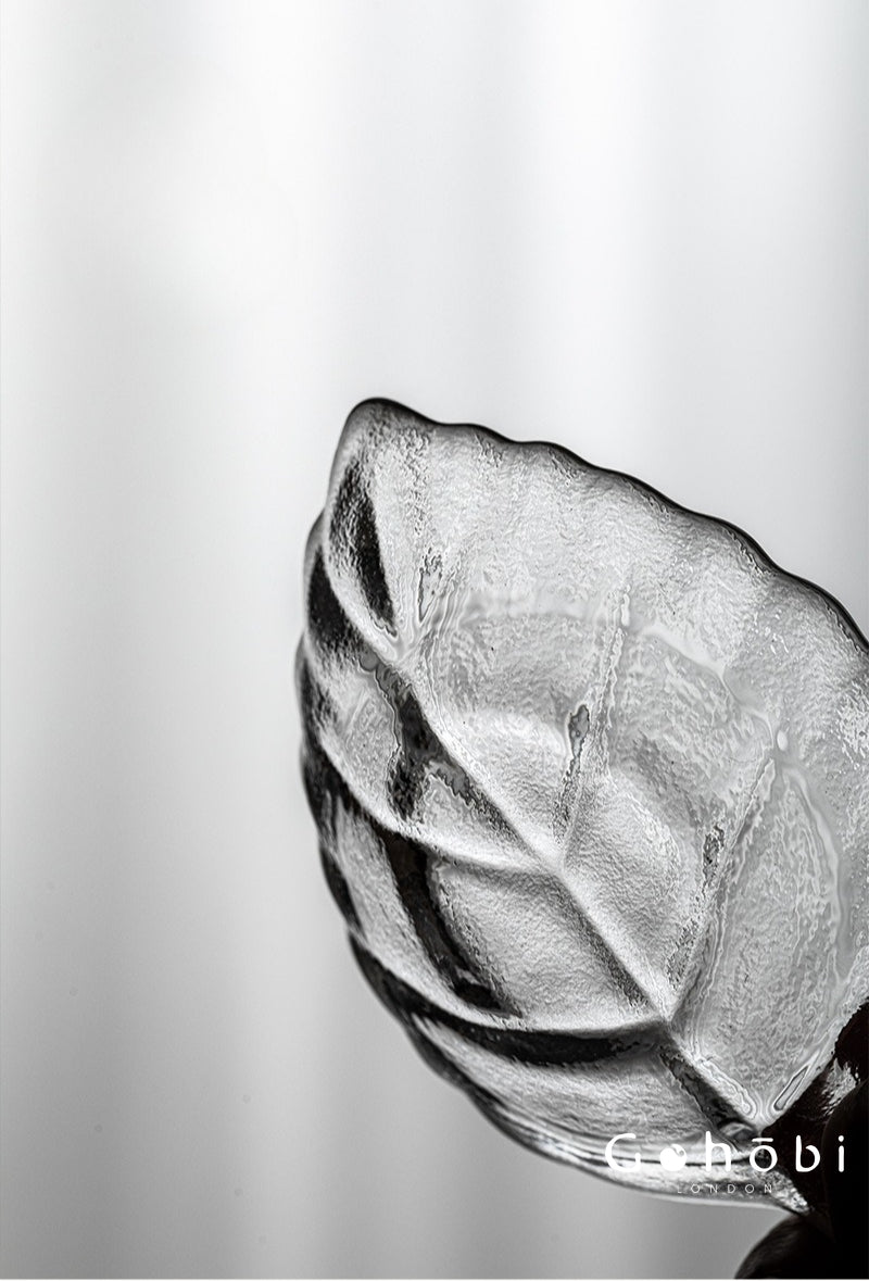 Gohobi Crystal Glass Leaf Tea Holder – Zen Leaf Tea Lotus Presentation Dish
