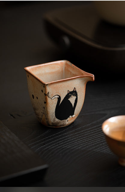 Gohobi Handmade Black Ink Hand-painted Cat Pitcher 002