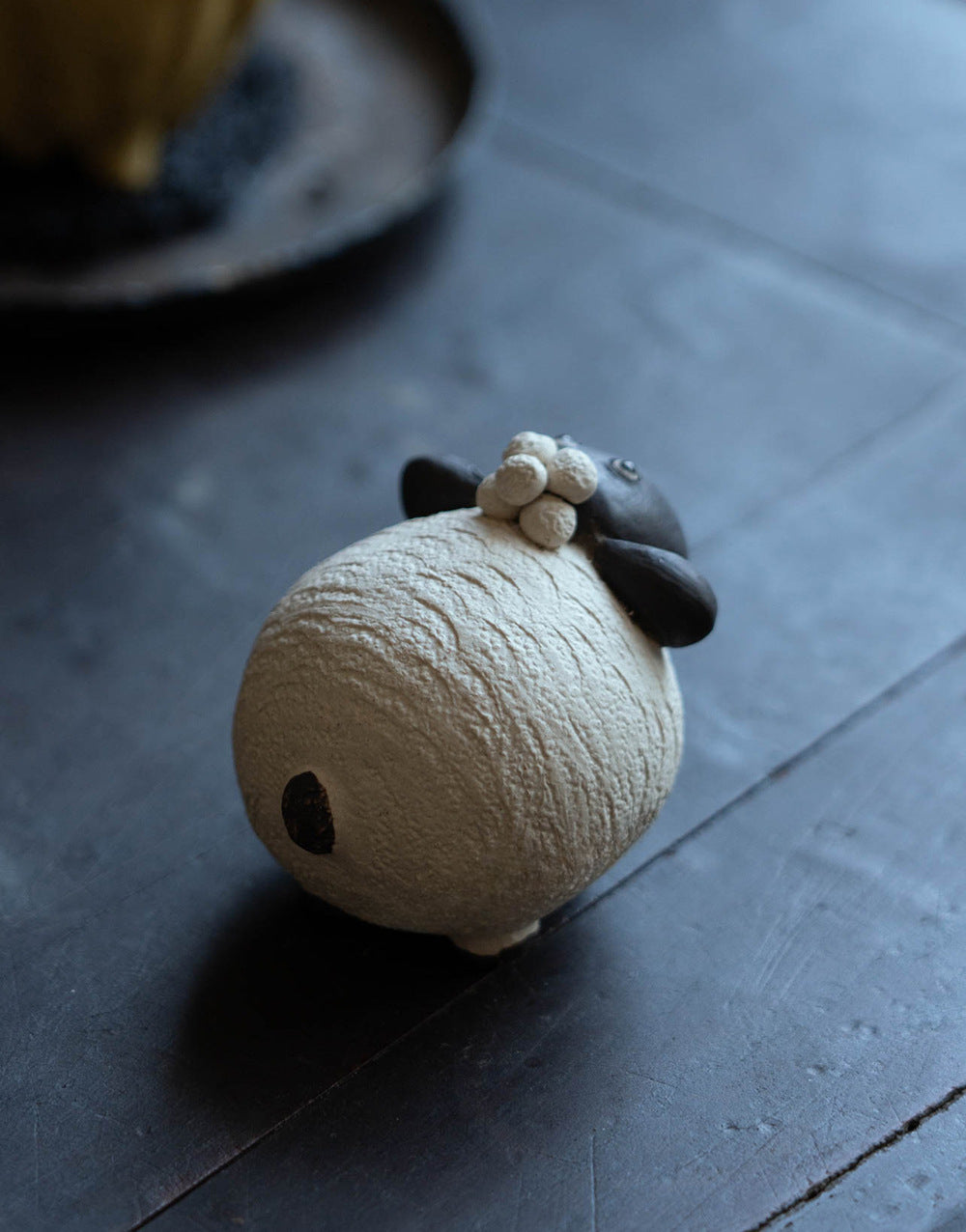 Gohobi Handmade Ceramic YiXing Clay White and Black Sheep Ornament Tea pet