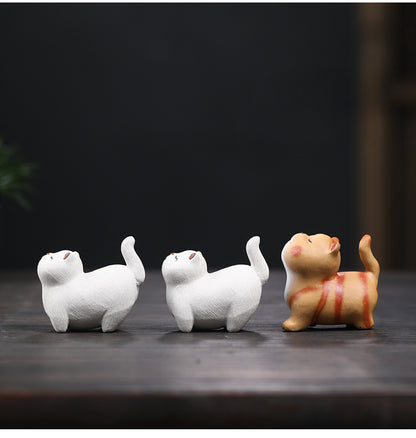 Gohobi Handmade Ceramic YiXing Clay Cat Ornament Tea pet