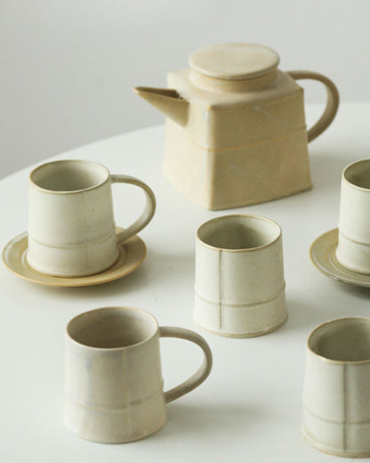 Gohobi Mordern Design White Teapot and Mugs