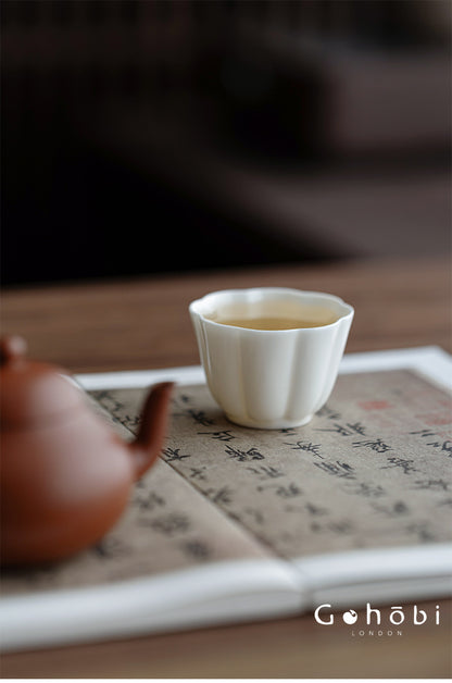 Gohobi Handmade White Porcelain Teacup – Thin Porcelain Flower Rim Gongfu Master Cup