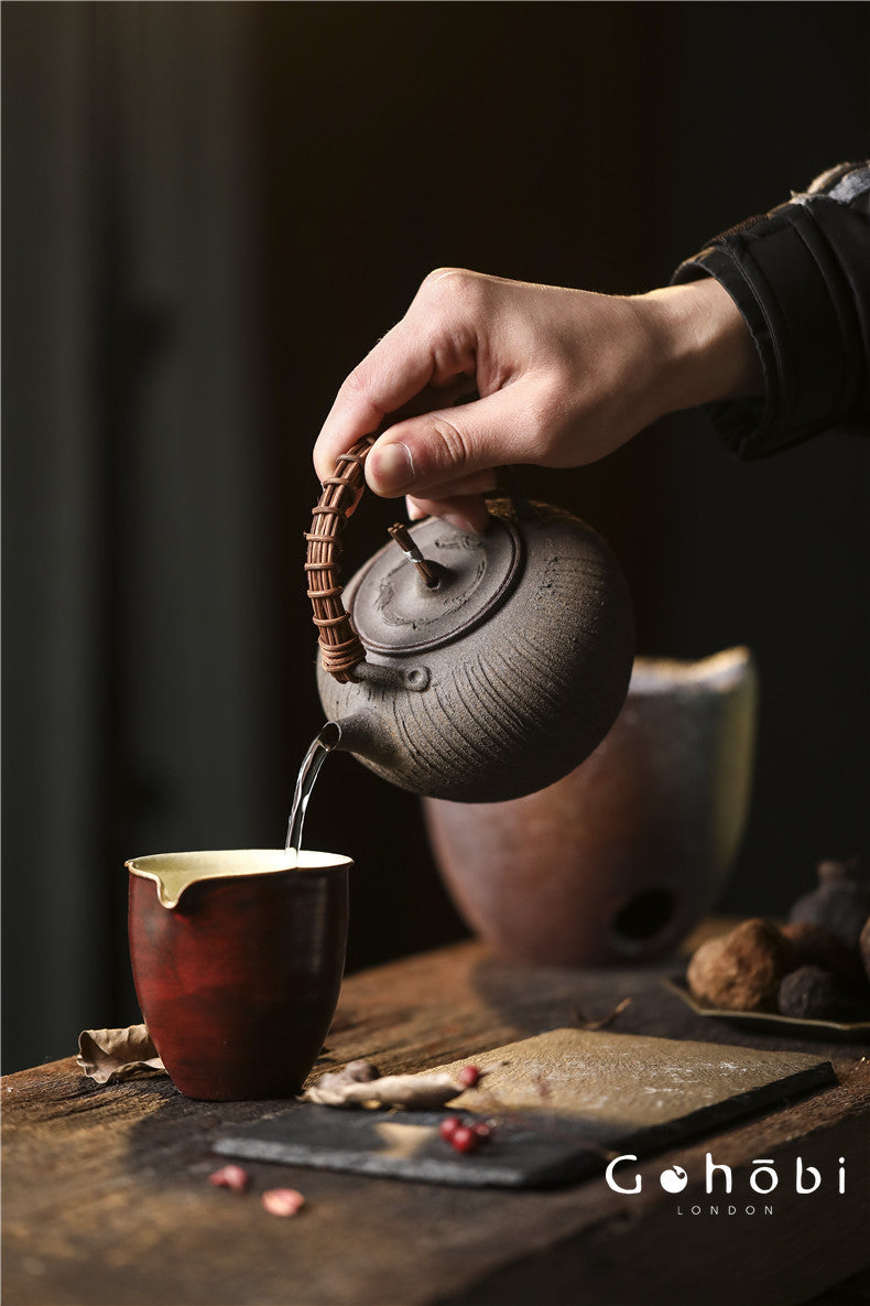 Gohobi Purple Sand Japanese-Style Teapot – Charcoal Stove Aesthetic Kung Fu Tea Brewer (600ml)