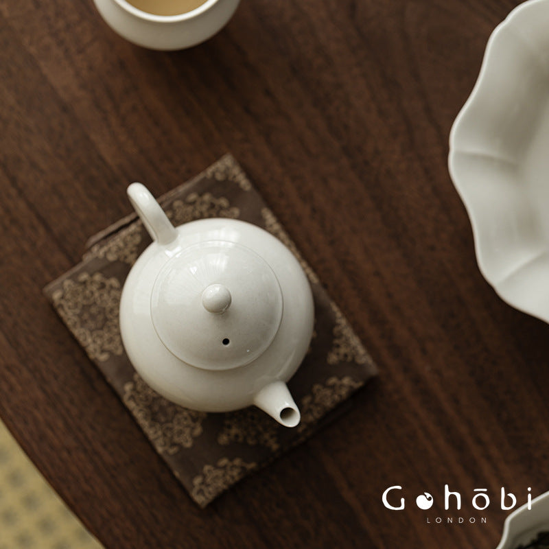 Gohobi Wood Ash Glaze Ceramic Teapot – Handmade Vessel Shape Gongfu Tea Pot with Ball Filter