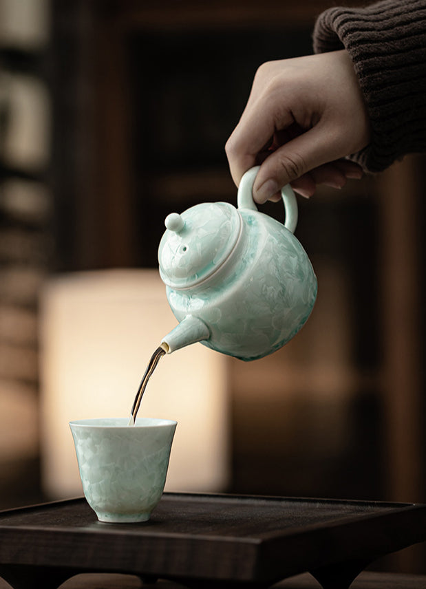 Gohobi Crystal Glazed Teapot