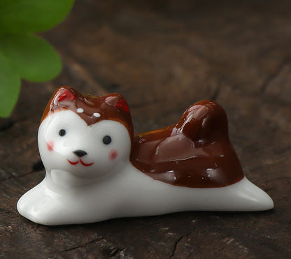 Gohobi Ceramic Lying Dog Chopstick Rest