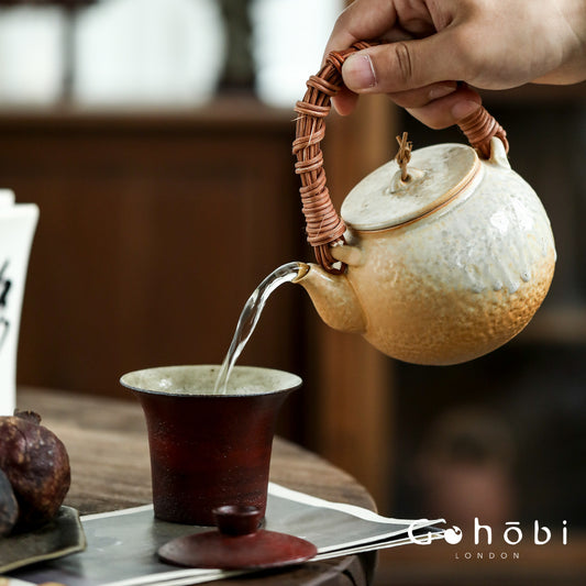 Gohobi Kiln-Changed Glaze Teapot – Pure Handmade White Mud Tea Brewer (900ml)